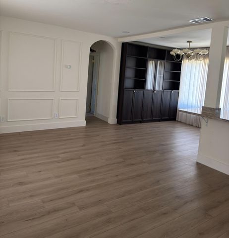 2648 Washington Street, Hollywood, FL 33020