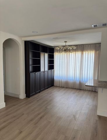 2648 Washington Street, Hollywood, FL 33020