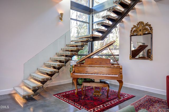 707 Chamberlain Street, Raleigh, NC 27607