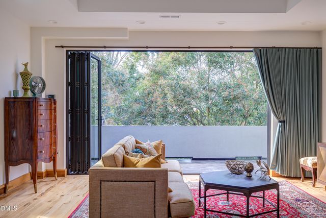 707 Chamberlain Street, Raleigh, NC 27607