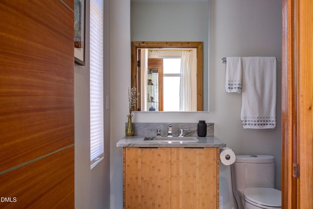 707 Chamberlain Street, Raleigh, NC 27607