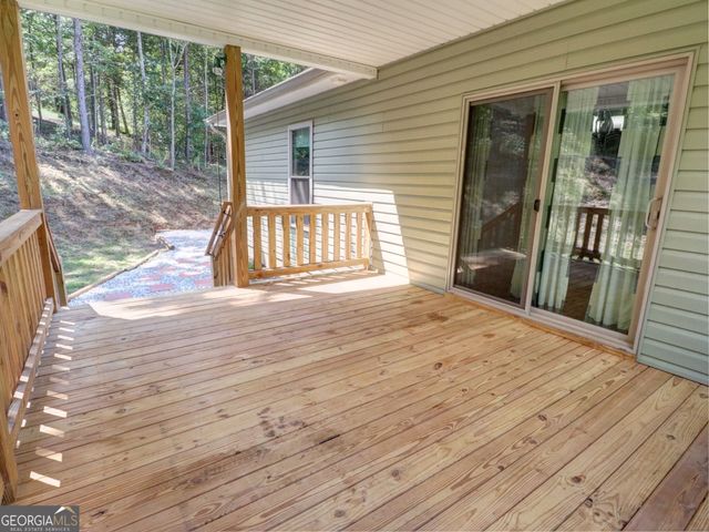 294 Rainbow Circle, Cleveland, GA 30528