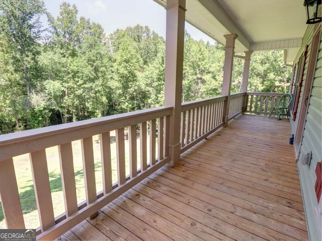 294 Rainbow Circle, Cleveland, GA 30528