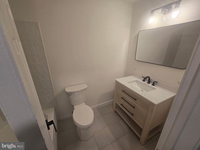 1317 APPLE BLOSSOM DR, Yardley, PA 19067