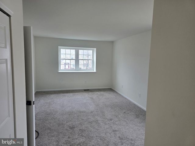 1317 APPLE BLOSSOM DR, Yardley, PA 19067