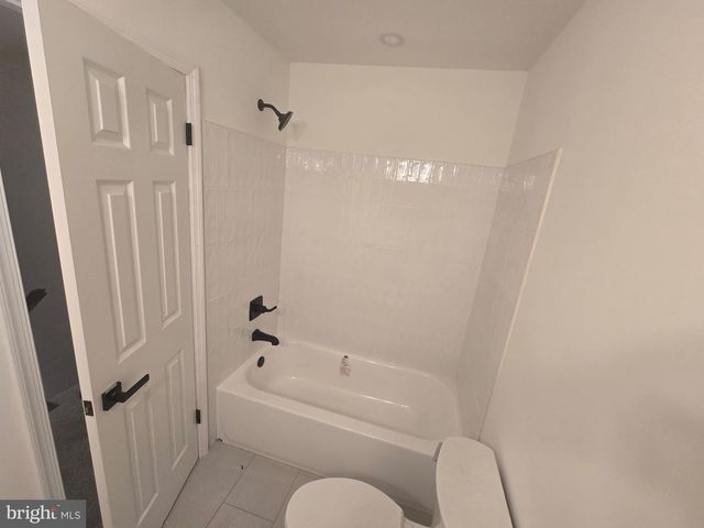 1317 APPLE BLOSSOM DR, Yardley, PA 19067