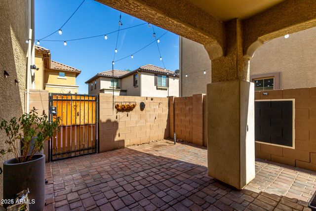 2594 E BOSTON Street, Gilbert, AZ 85295