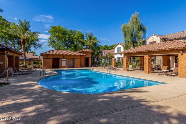 2594 E BOSTON Street, Gilbert, AZ 85295