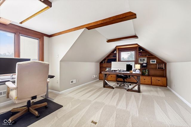 2380 Woodsway Drive, Greenwood, IN 46143