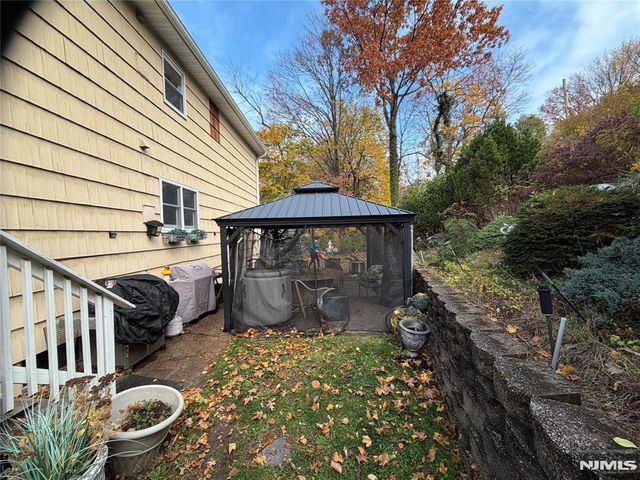 102 Kossuth Street 1, Wallington, NJ 07057