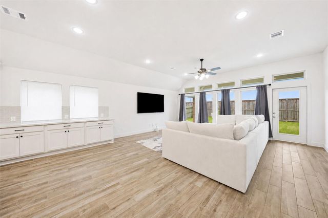 4219 Millers Creek Lane, Manvel, TX 77578
