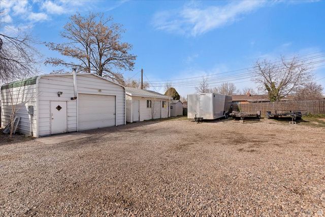2066 W 6000 S, Roy, UT 84067