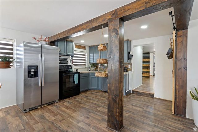 2066 W 6000 S, Roy, UT 84067