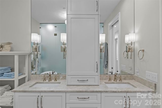 1500 Queens Road 104, Charlotte, NC 28207