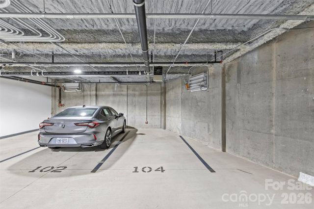1500 Queens Road 104, Charlotte, NC 28207