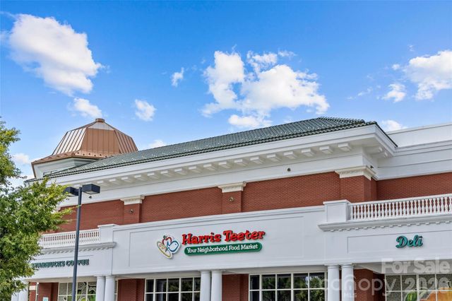 1500 Queens Road 104, Charlotte, NC 28207