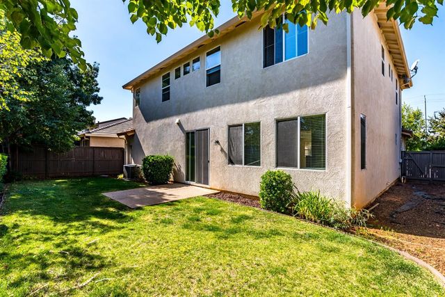 11737 Brook Valley Way, Rancho Cordova, CA 95742