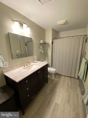 1429 CRESTMONT DR, Downingtown, PA 19335