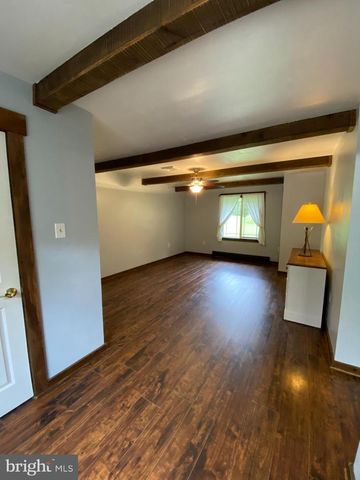 1429 CRESTMONT DR, Downingtown, PA 19335
