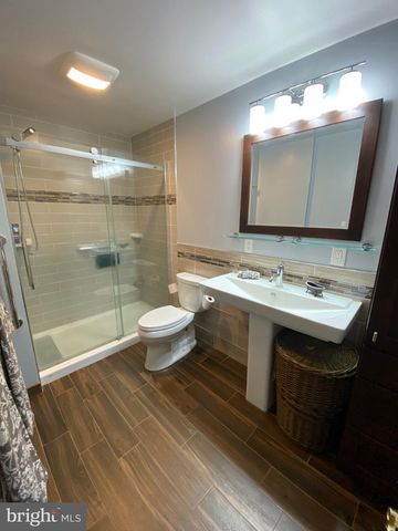 1429 CRESTMONT DR, Downingtown, PA 19335