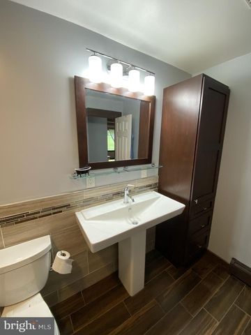 1429 CRESTMONT DR, Downingtown, PA 19335