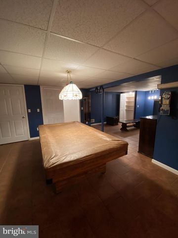 1429 CRESTMONT DR, Downingtown, PA 19335