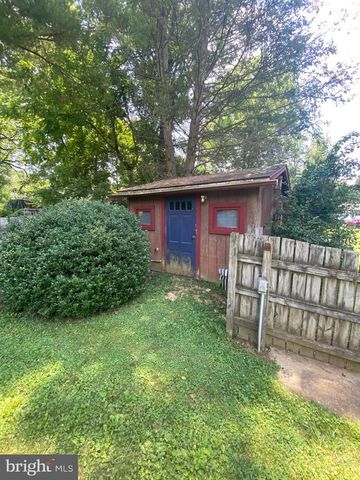 1429 CRESTMONT DR, Downingtown, PA 19335