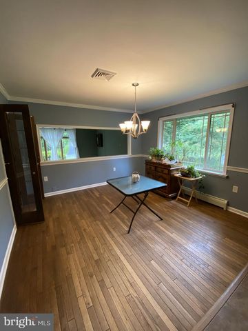 1429 CRESTMONT DR, Downingtown, PA 19335