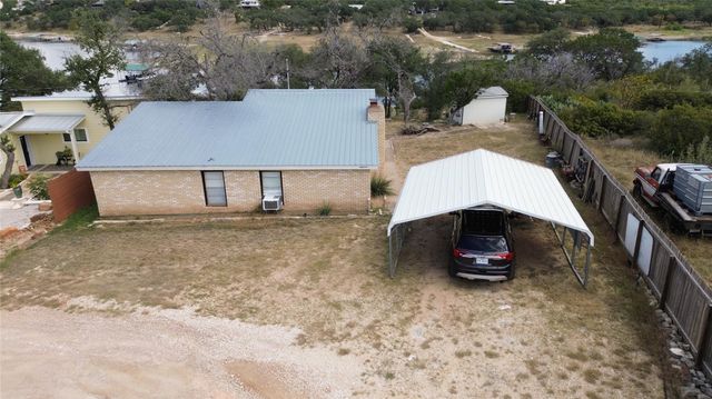 20203 Barnett Glenn RD, Spicewood, TX 78669