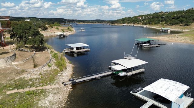 20203 Barnett Glenn RD, Spicewood, TX 78669