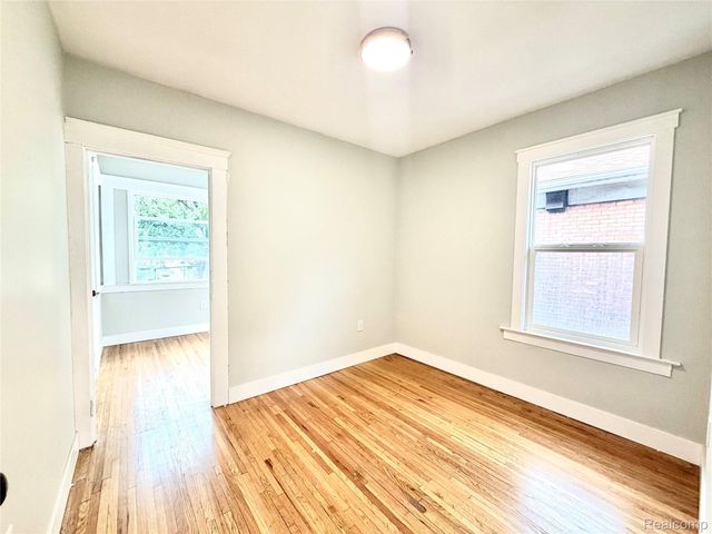 2924 Columbus Street, Detroit, MI 48206