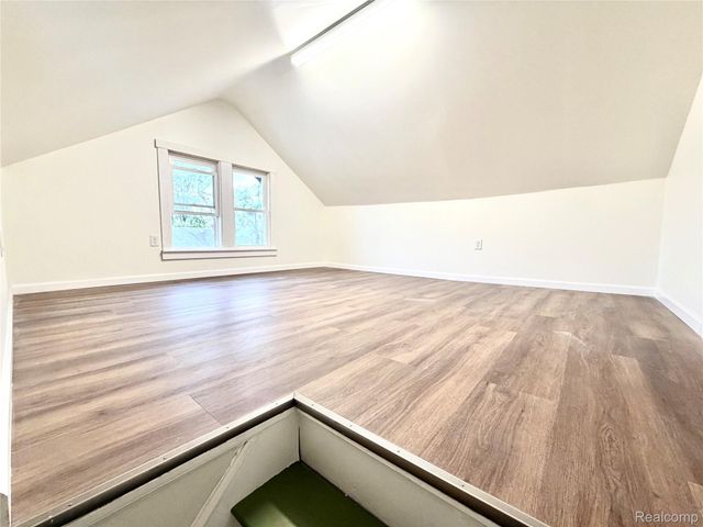 2924 Columbus Street, Detroit, MI 48206