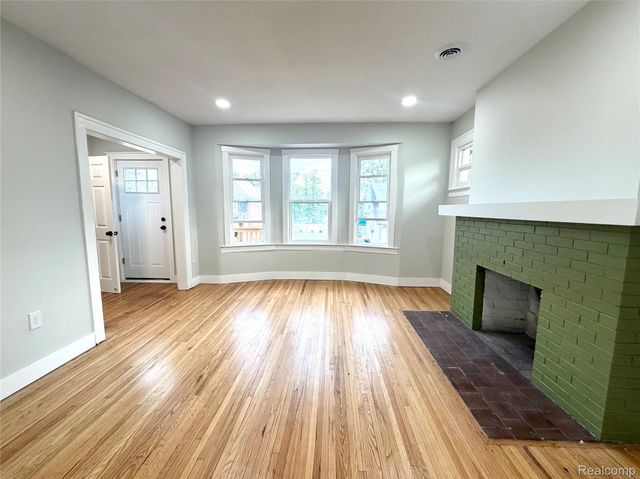 2924 Columbus Street, Detroit, MI 48206