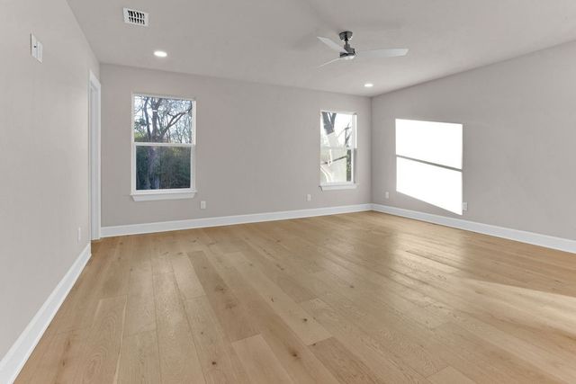 17677 CR 4112, Lindale, TX 75771