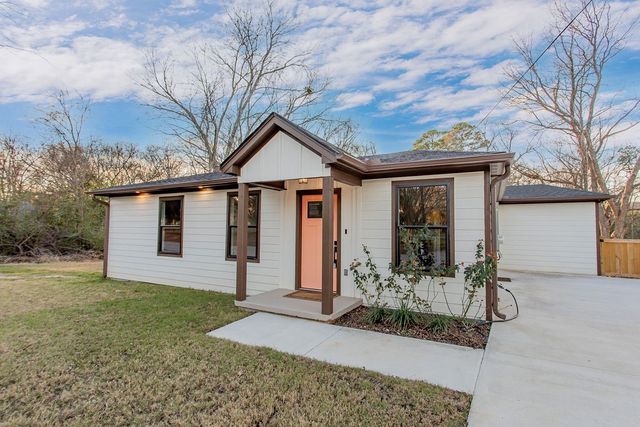 17677 CR 4112, Lindale, TX 75771