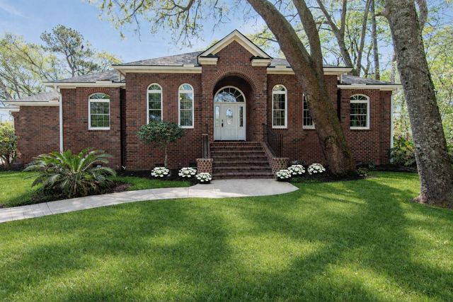 5251 Timber Race Course, Hollywood, SC 29449