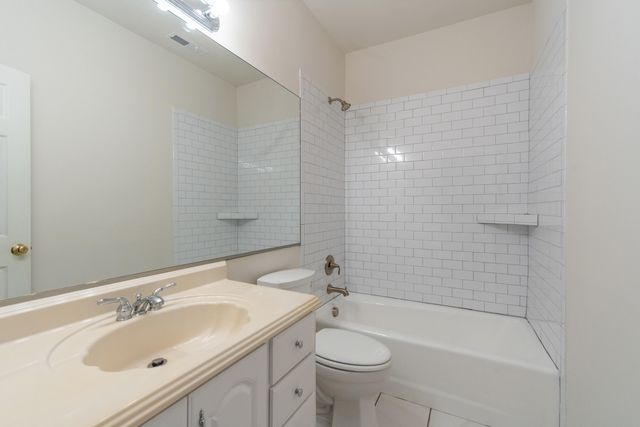 5251 Timber Race Course, Hollywood, SC 29449