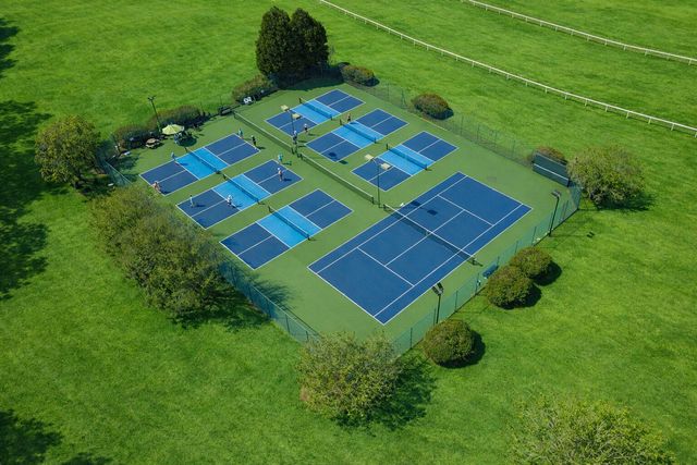 5251 Timber Race Course, Hollywood, SC 29449