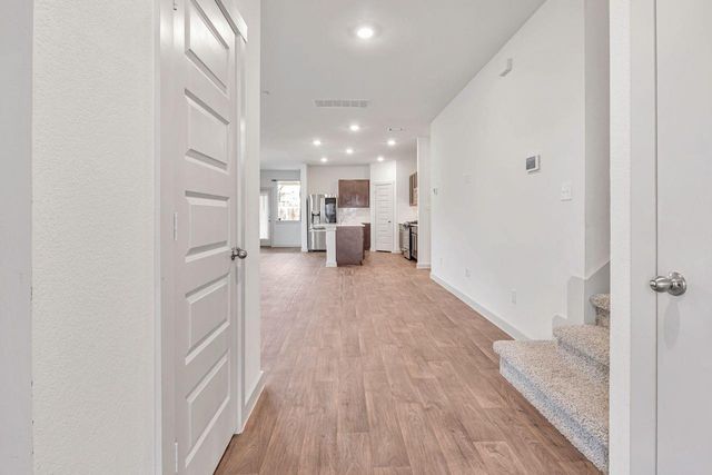 204 Big Sandy Creek DR, Hutto, TX 78634