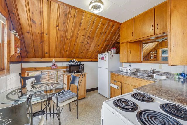83 E 9TH STREET, Fond Du Lac, WI 54935