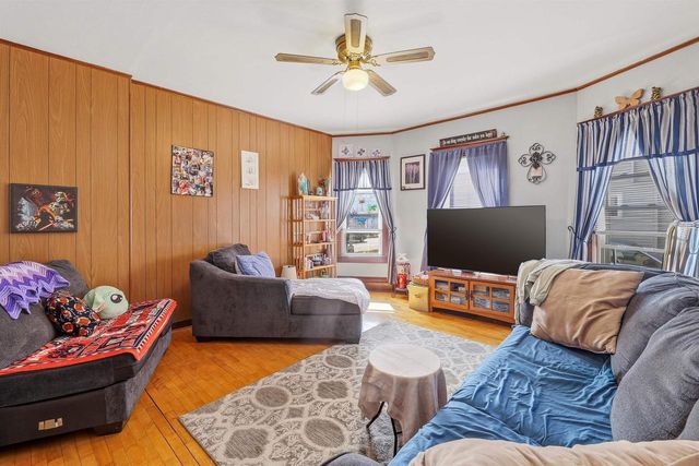 83 E 9TH STREET, Fond Du Lac, WI 54935