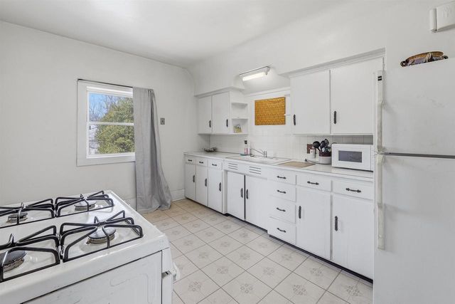 83 E 9TH STREET, Fond Du Lac, WI 54935