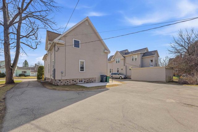 83 E 9TH STREET, Fond Du Lac, WI 54935