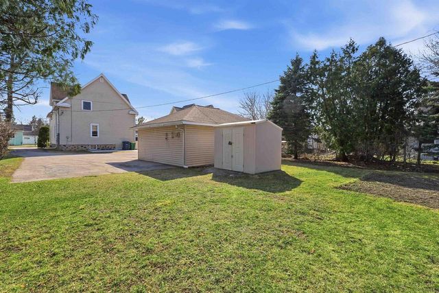 83 E 9TH STREET, Fond Du Lac, WI 54935