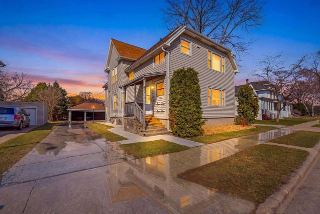 83 E 9TH STREET, Fond Du Lac, WI 54935