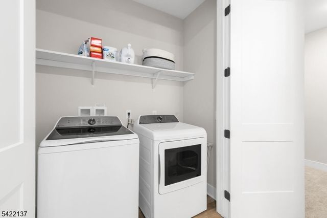 103 Honeysuckle Ln 815, Warren Twp., NJ 07059