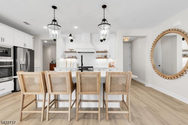 103 Honeysuckle Ln 815, Warren Twp., NJ 07059