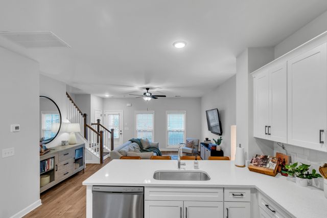 5004 Isabella Ln, Hendersonville, TN 37075