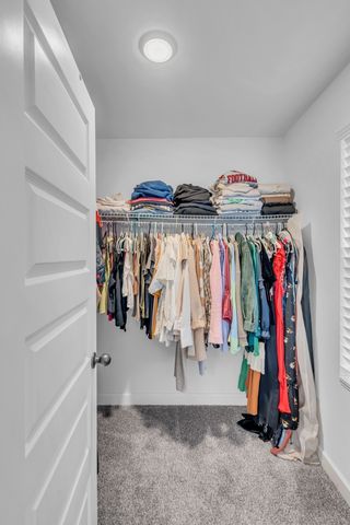 5004 Isabella Ln, Hendersonville, TN 37075