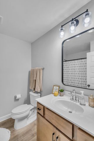 5004 Isabella Ln, Hendersonville, TN 37075